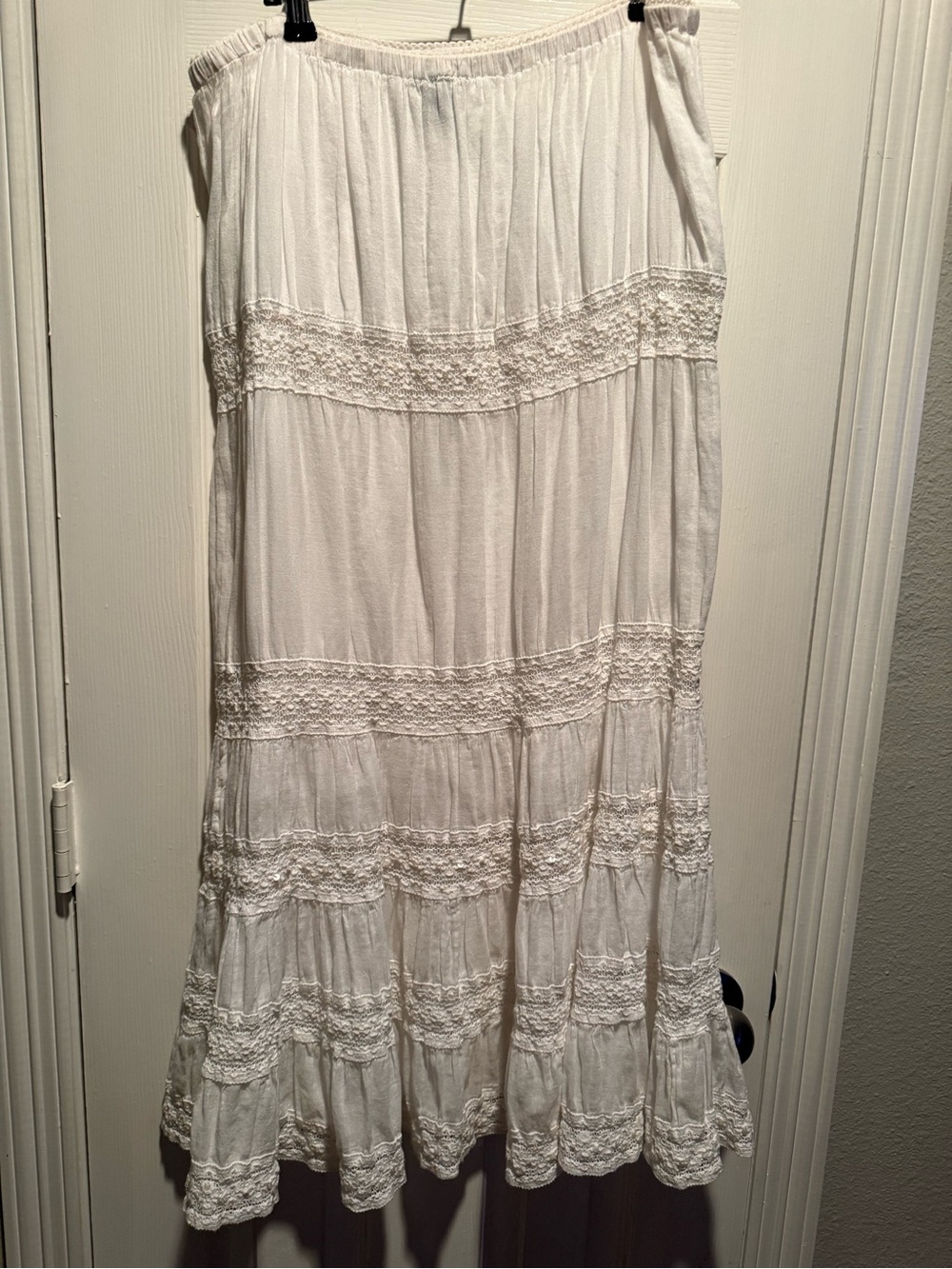 Survale White Lace Tiered Boho Maxi Skirt Size Medium